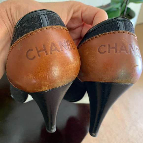 CHANEL pumps this are a must. Size 8. - Picture 8 of 12